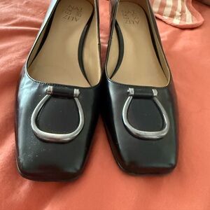 Naturalizer Kalissa black leather square toe heels pump shoes size 7.5 W
